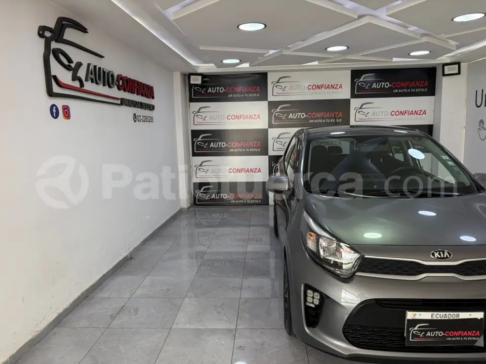 Foto 2 de Kia PICANTO LX