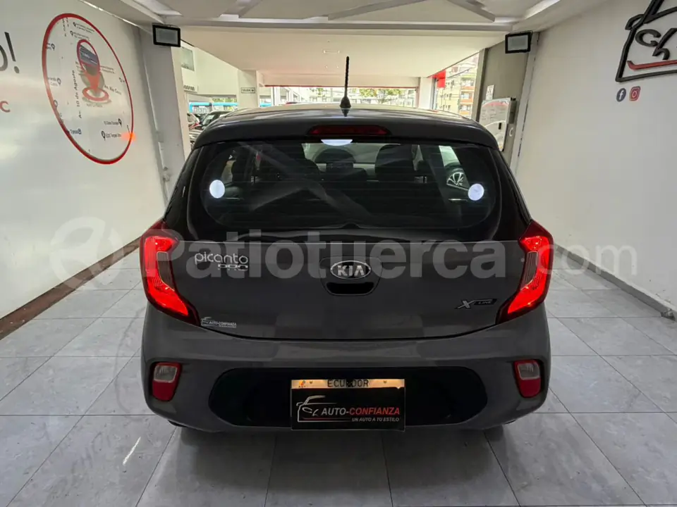 Foto 8 de Kia PICANTO LX