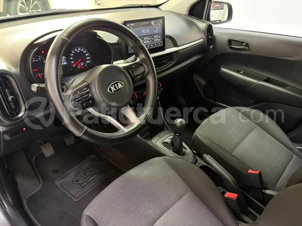 Foto 11 de Kia PICANTO LX