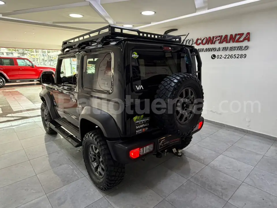 Foto 13 de Suzuki Jimny GL