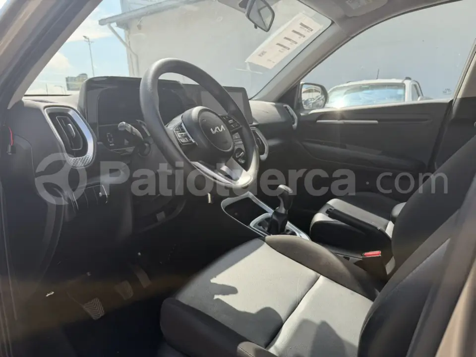 Foto 10 de Kia Sonet