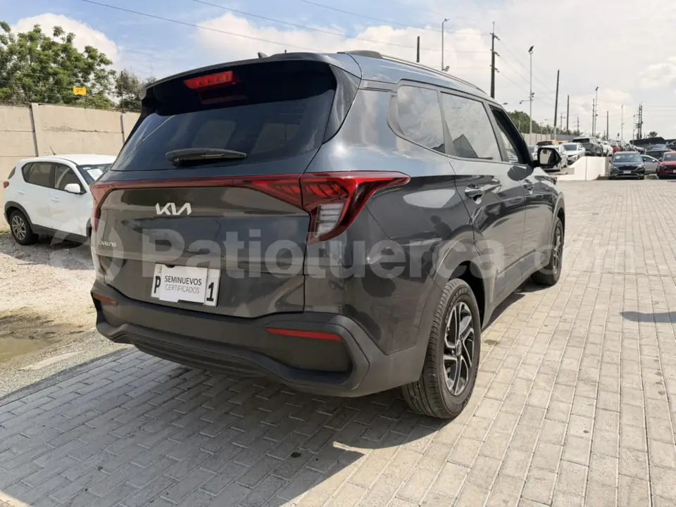 Foto 5 de Kia Carens