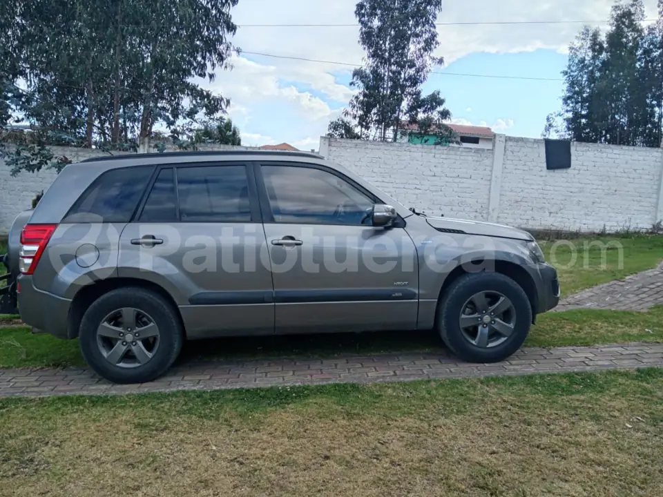 Foto 3 de Suzuki Grand Vitara SZ