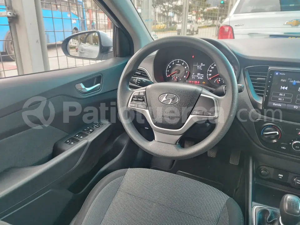 Foto 16 de Hyundai Accent New