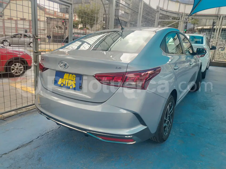 Foto 24 de Hyundai Accent New