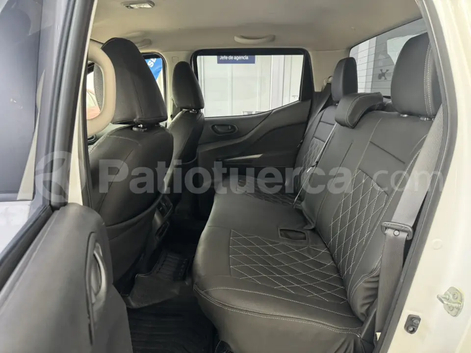 Foto 11 de Nissan Frontier SE