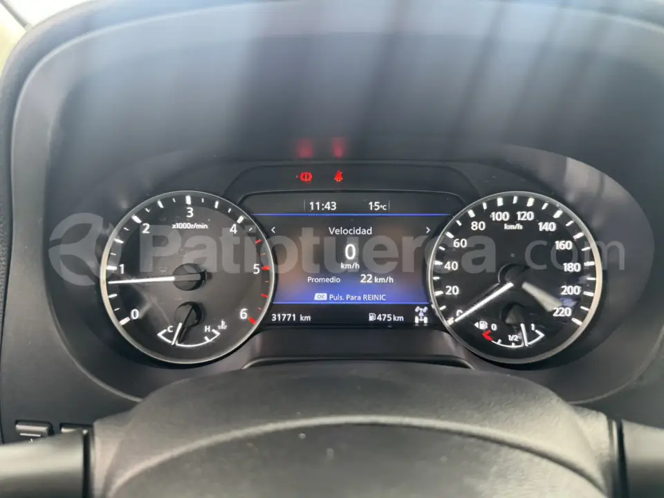 Foto 19 de Nissan Frontier SE