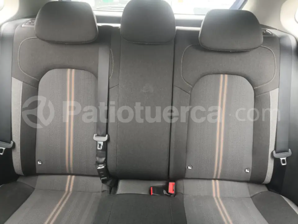 Foto 14 de Kia K3 CROSS