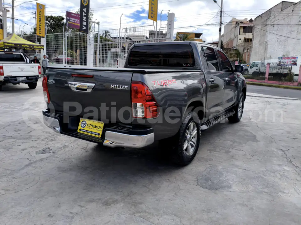 Foto 8 de Toyota Hilux CD 4x4 Diesel