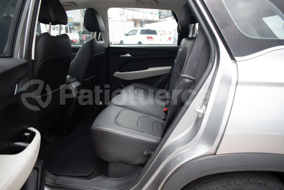 Foto 10 de Chevrolet Captiva LTZ Turbo