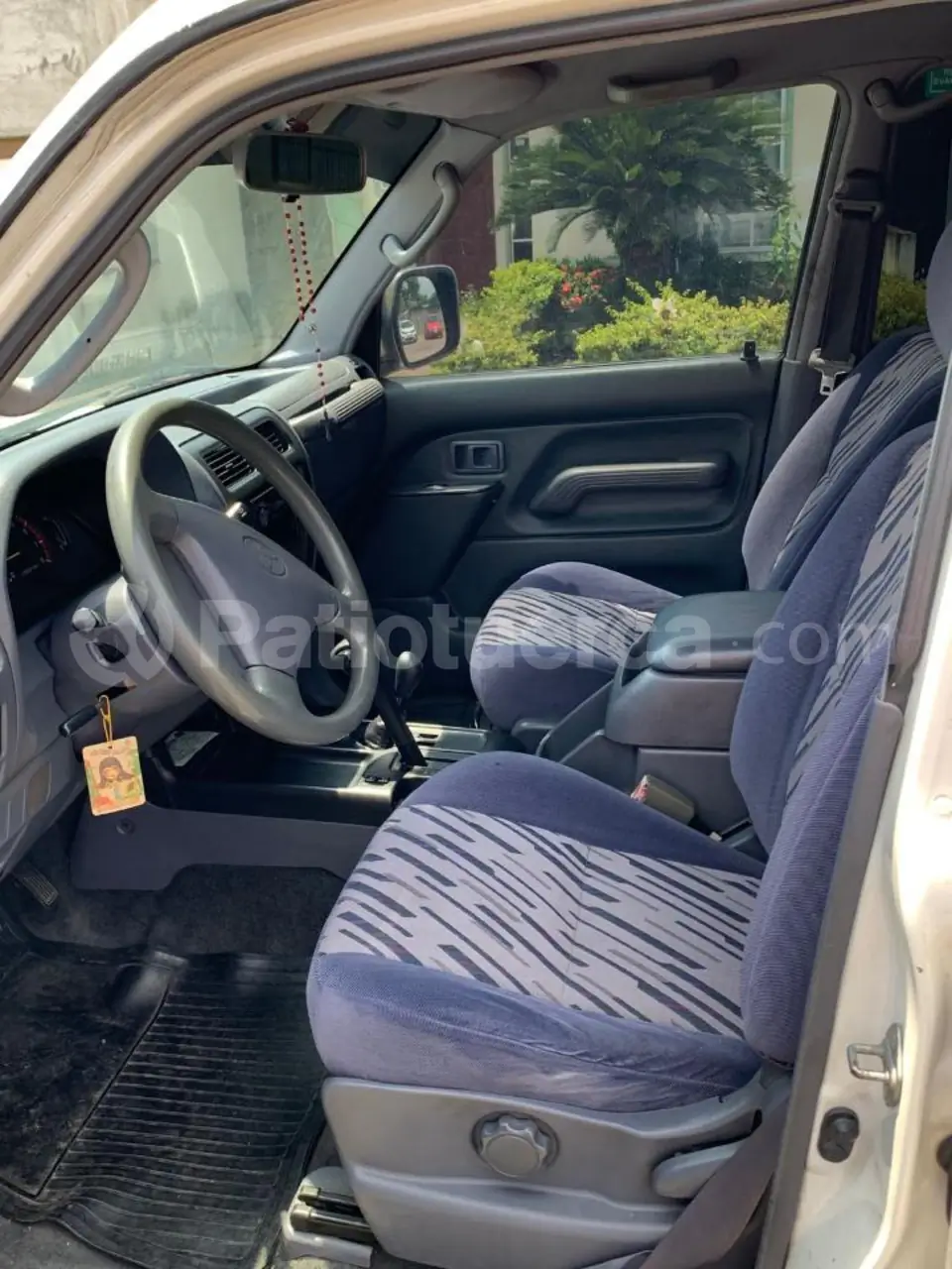 Foto 9 de Toyota Land Cruiser Prado