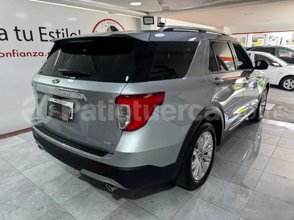 Foto 10 de Ford Explorer Limited