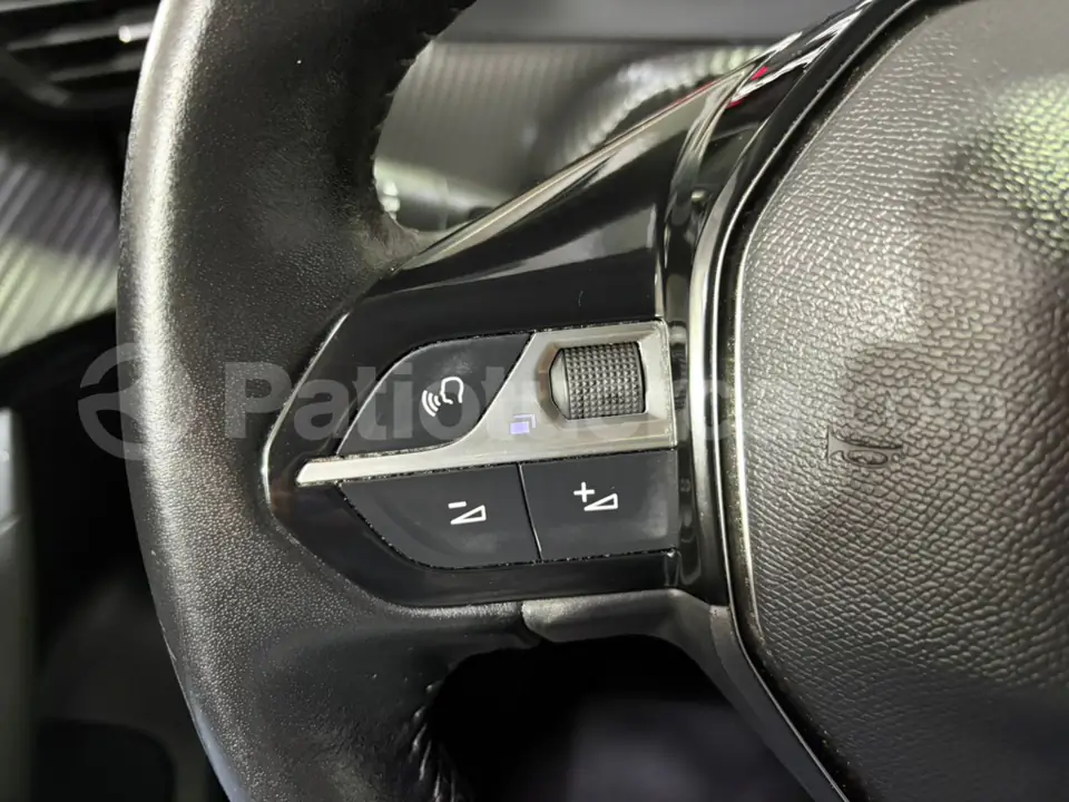 Foto 19 de Peugeot 2008 fin h