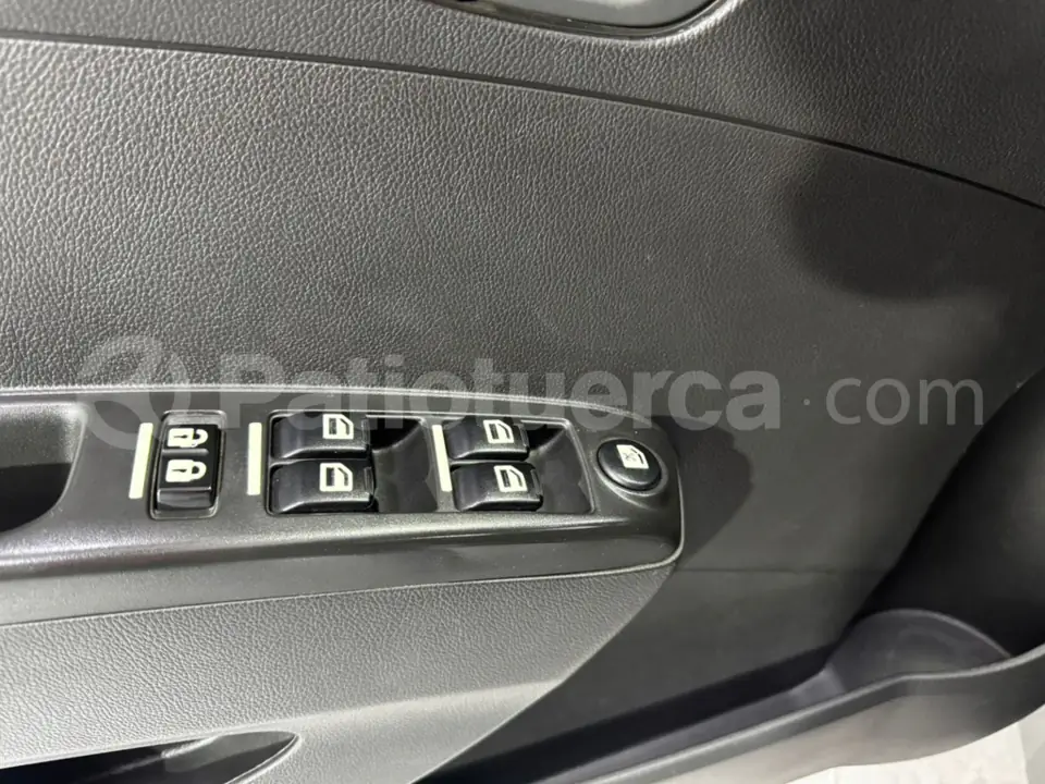 Foto 11 de Chevrolet BEAT PREMIER