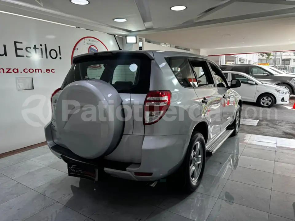 Foto 8 de Toyota RAV 4