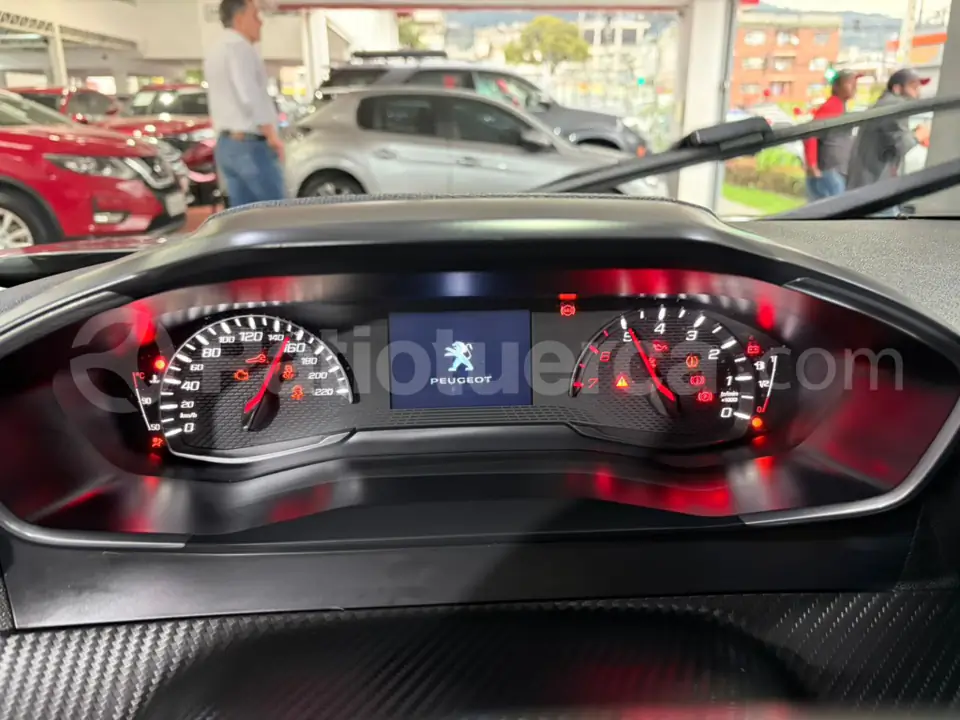 Foto 25 de Peugeot 2008 fin h