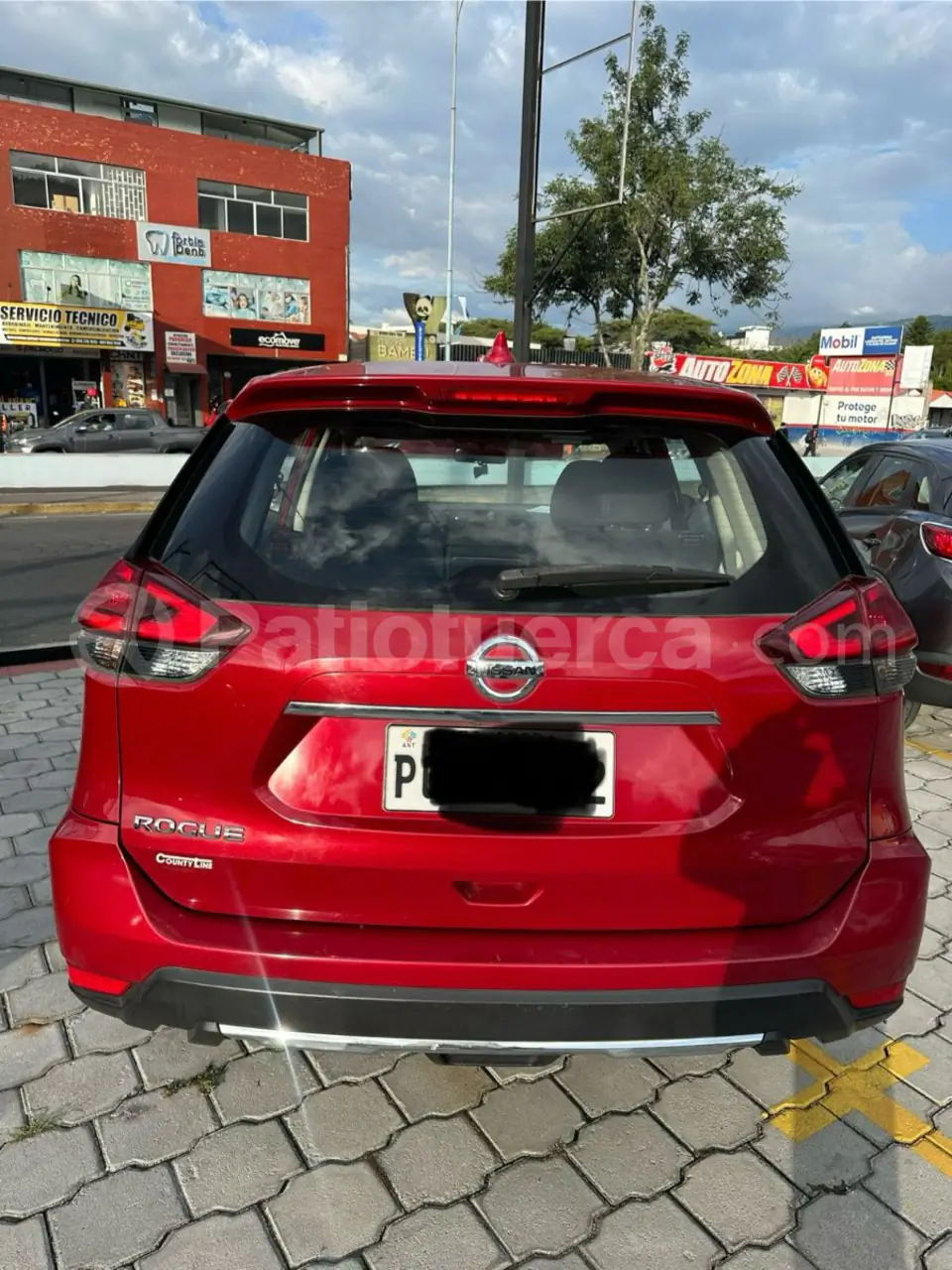 Foto 2 de Nissan Rogue