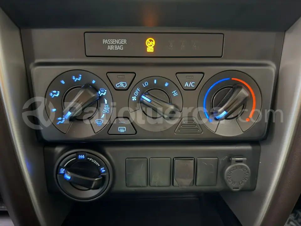 Foto 28 de Toyota New Fortuner