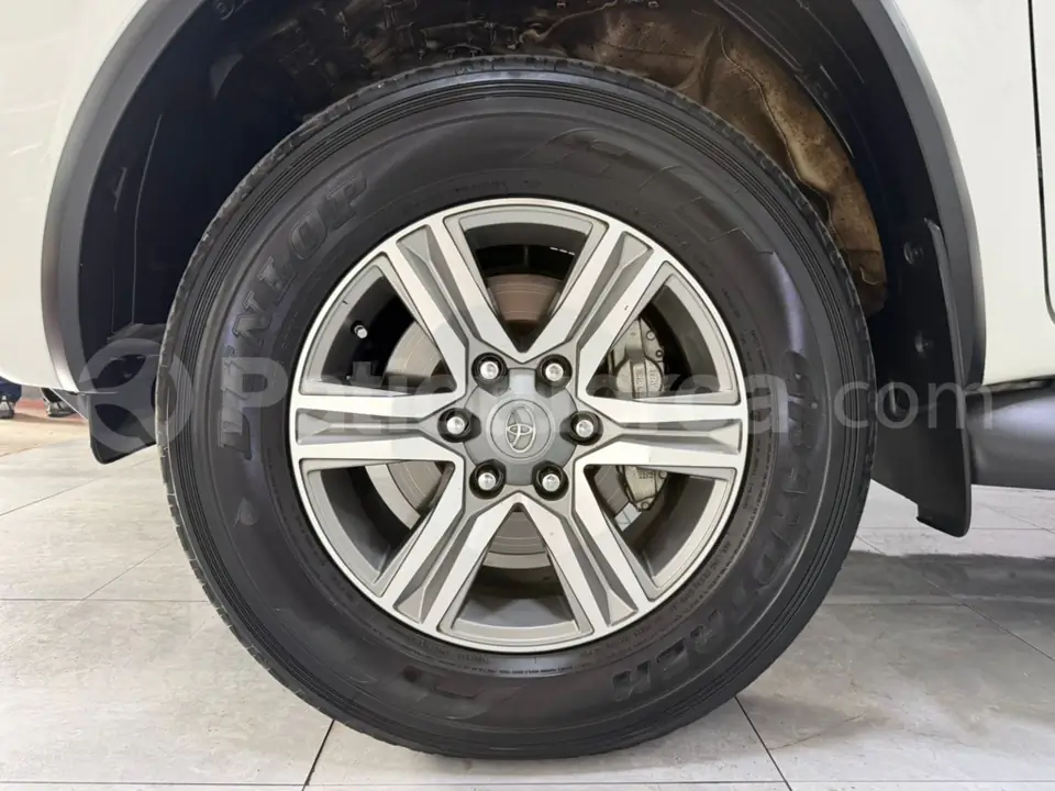 Foto 34 de Toyota New Fortuner