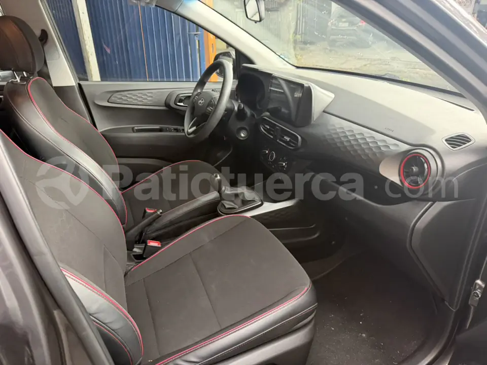 Foto 9 de Hyundai GRAN I10