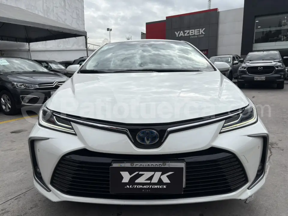 Foto 4 de Toyota COROLLA HV SEG AC