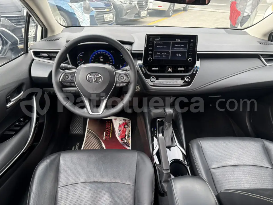 Foto 5 de Toyota COROLLA HV SEG AC