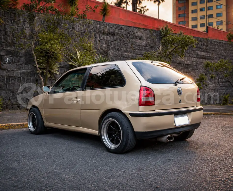 Foto 2 de Volkswagen Gol 1.8