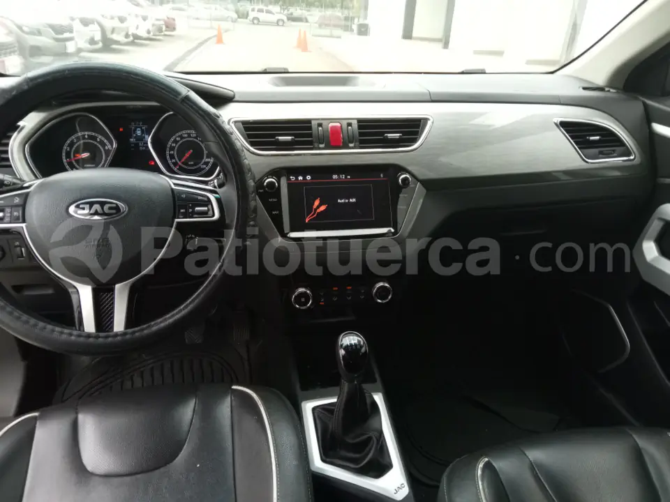 Foto 11 de JAC S2