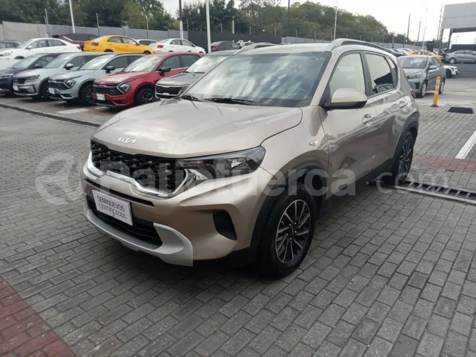 Foto 1 de Kia Sonet