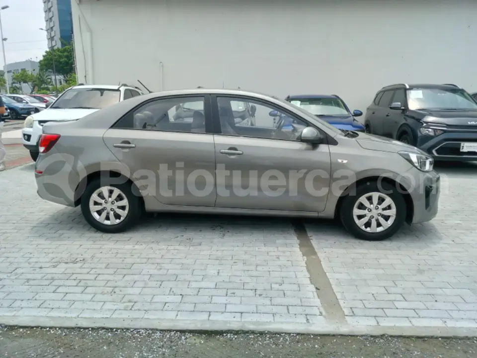 Foto 4 de Kia Soluto