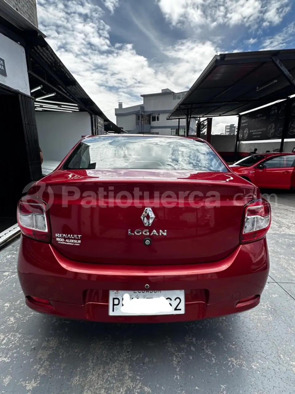 Foto 2 de Renault Logan