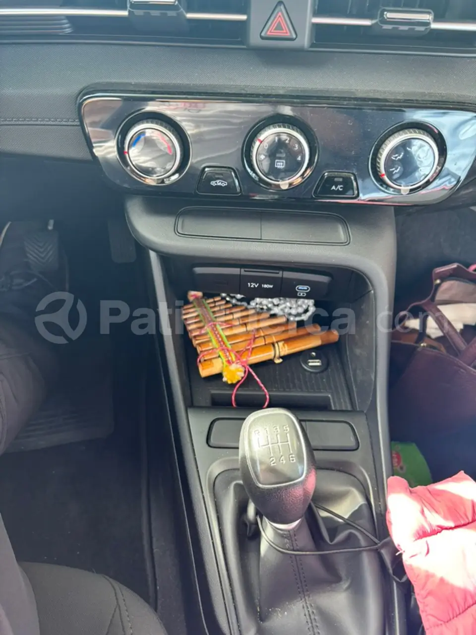 Foto 2 de Hyundai Accent
