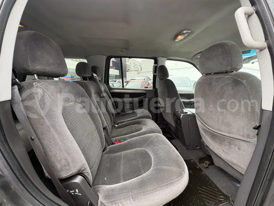 Foto 3 de Ford Explorer XLT