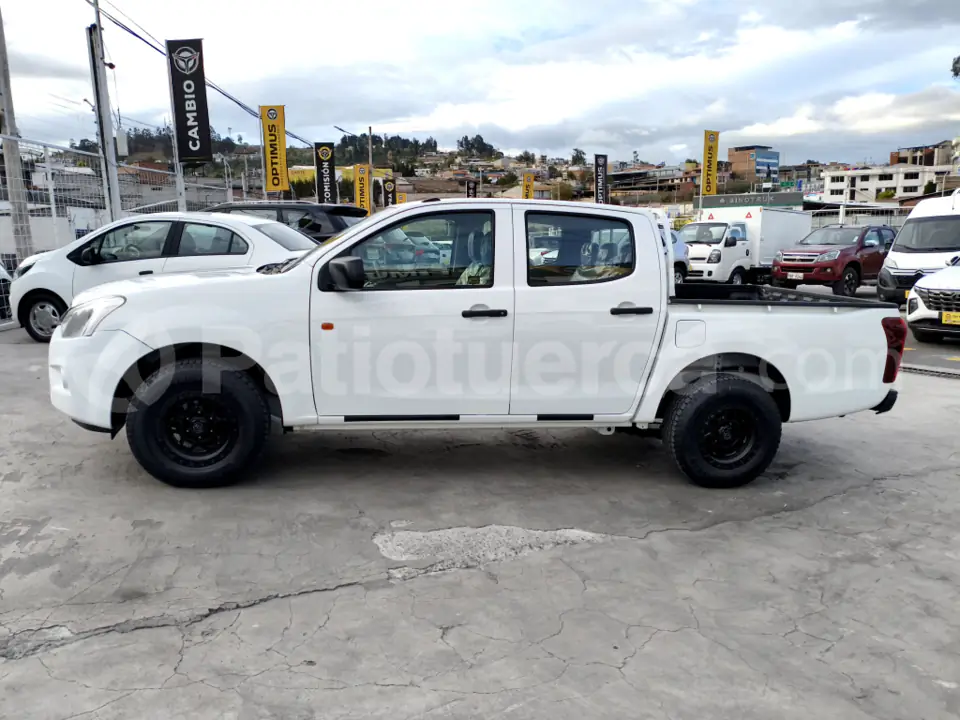 Foto 6 de Chevrolet D-MAX CRDI 2.5 CD 4X2 TM DIESEL