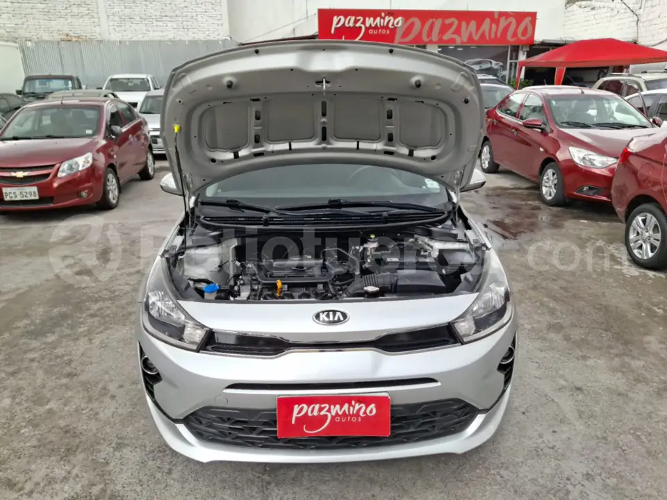 Foto 7 de Kia RIO EX