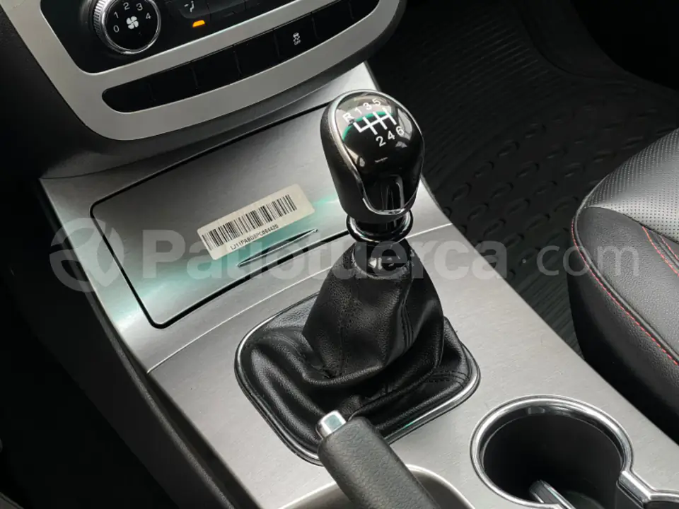 Foto 9 de JAC T8 LUXURY