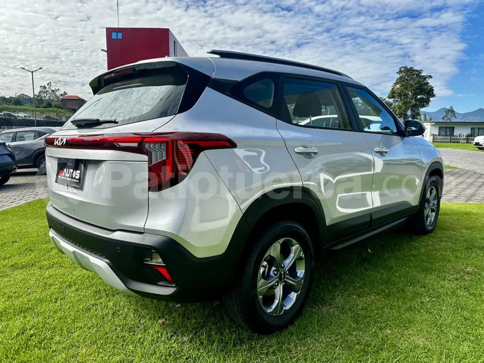 Foto 6 de Kia Seltos LX