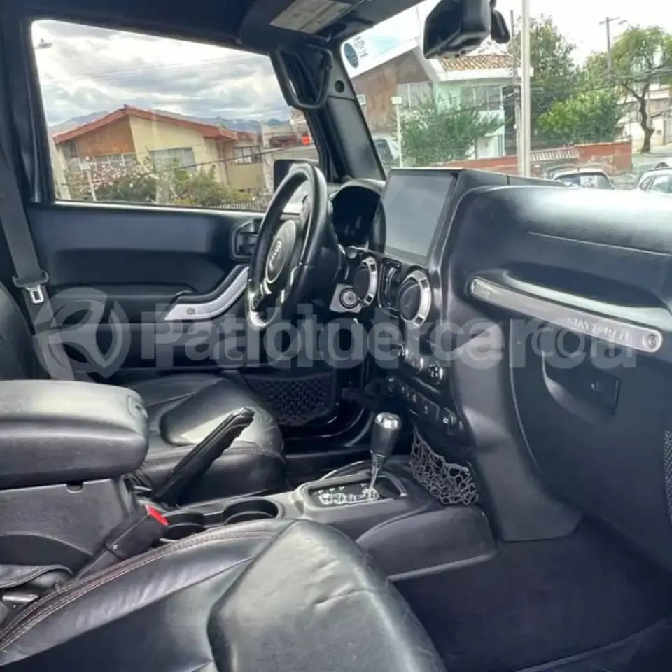 Foto 6 de Jeep Wrangler Rubicon