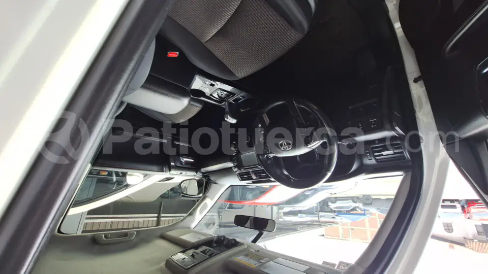 Foto 2 de Toyota 4Runner SR5