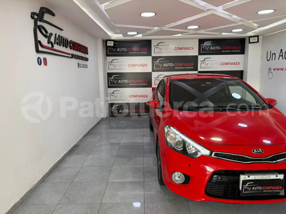 Foto 2 de Kia Cerato Koup