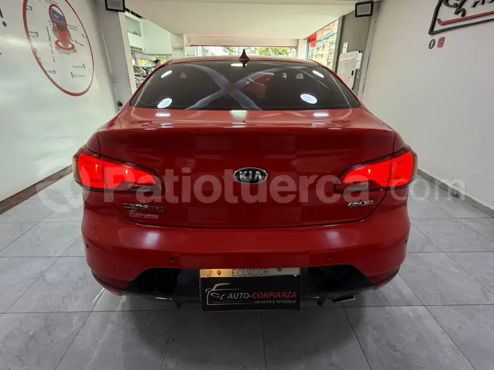 Foto 9 de Kia Cerato Koup