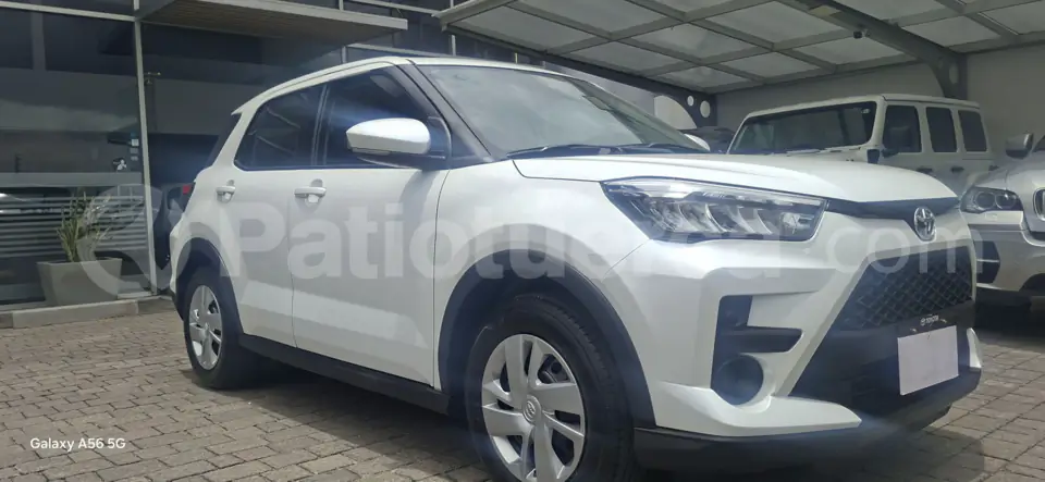 Foto 2 de Toyota RAIZE