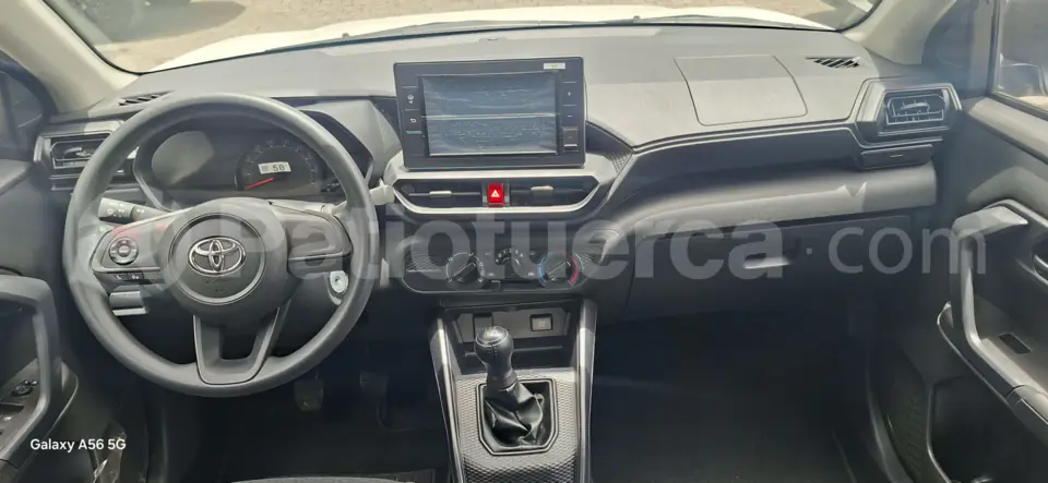 Foto 8 de Toyota RAIZE