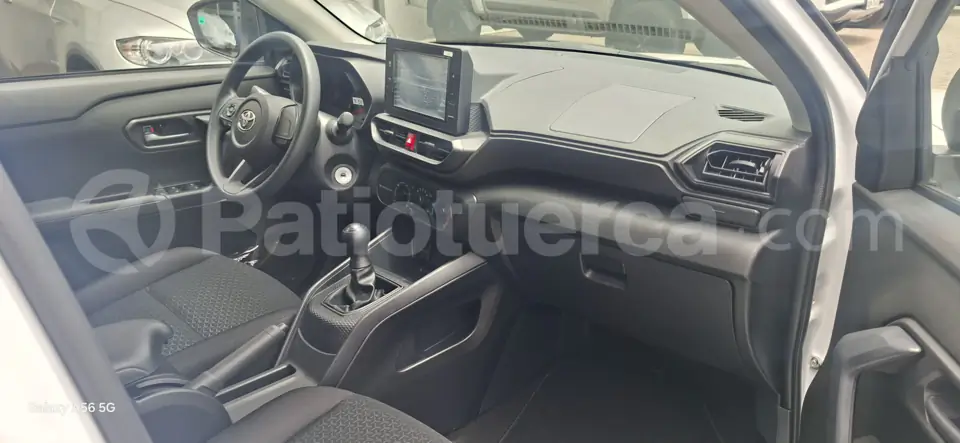 Foto 9 de Toyota RAIZE