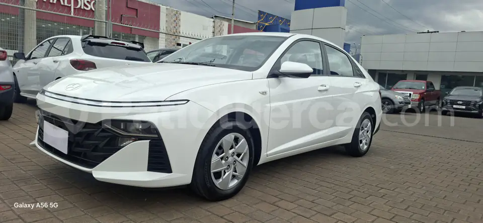 Foto 2 de Hyundai Accent