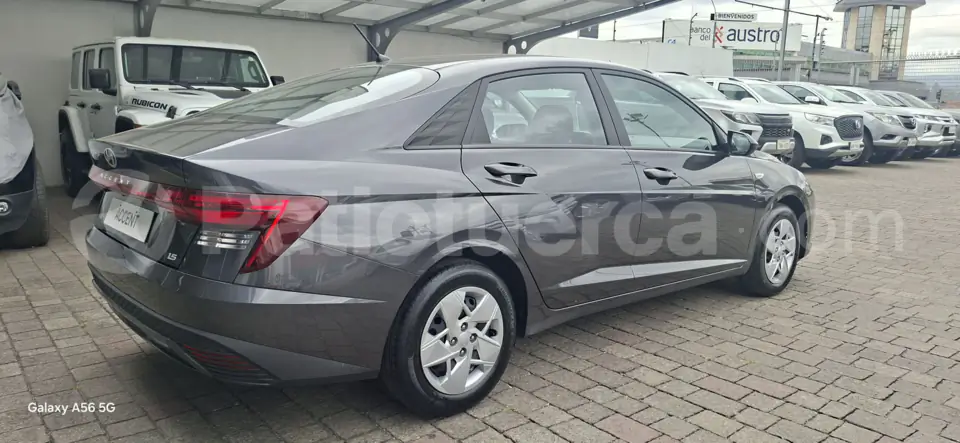 Foto 5 de Hyundai Accent New