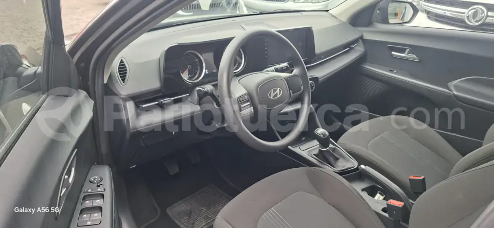 Foto 7 de Hyundai Accent New