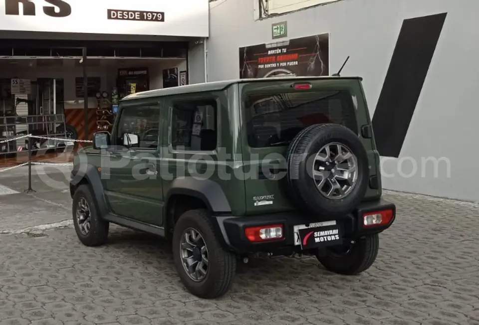 Foto 4 de Suzuki Jimny GL