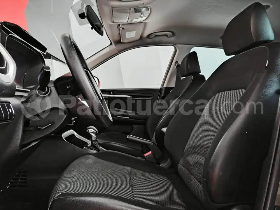 Foto 25 de Kia Sonet AC