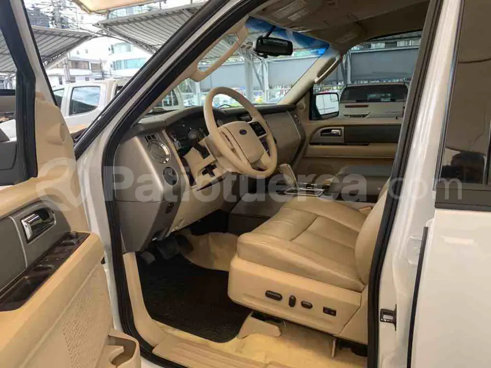 Foto 11 de Ford Expedition